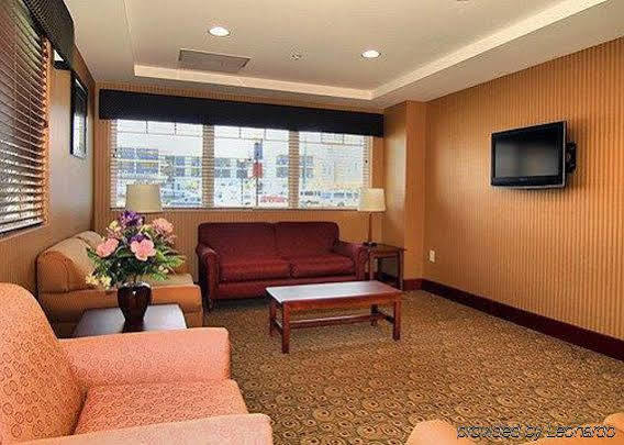 Gateway Hotel & Suites, Ascend Hotel Collection Ocean City Room photo